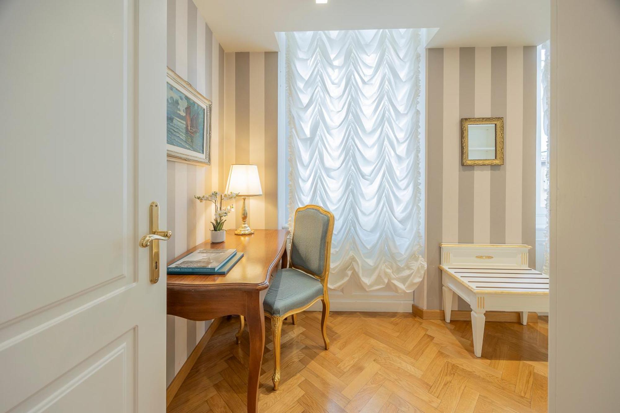 Palazzo Monga Boutique Guesthouse 维罗纳 外观 照片